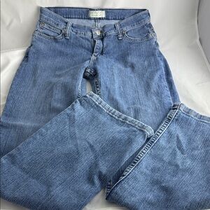 Wrangler Classic Blue Denim Jeans       Size 4 x 30